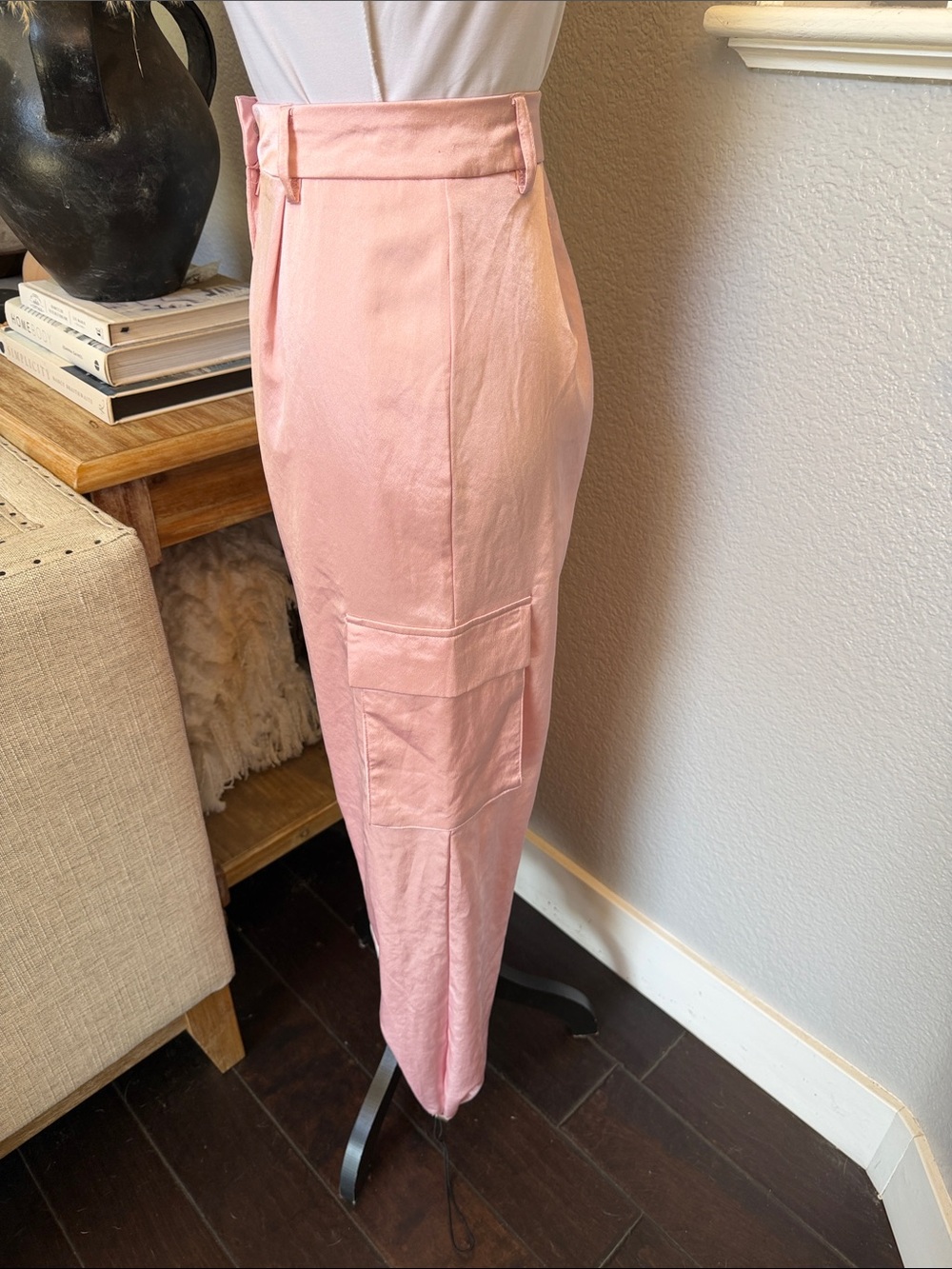 Revolve Superdown Seleste Pink Satin Drawstring Jogger Pants Size Small - Picture 4 of 8